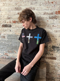 "CROSS" TEE (BLACK)